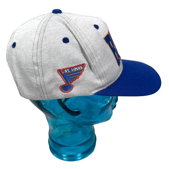 Vintage 1 Apparel St Louis Blues Snapback Hat Hockey Cap White Blue 90s USA NHL - Picture 3 of 10